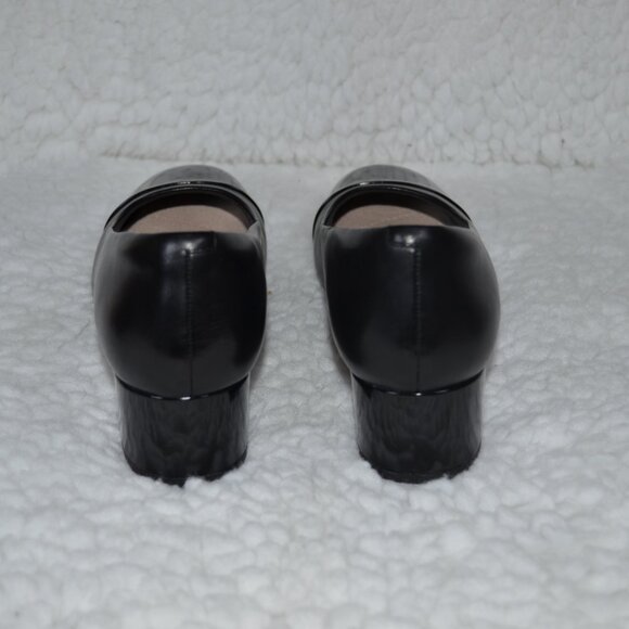 Clarks Chartli Diva black rounded toe block heels size 10 NIB - Picture 6 of 10